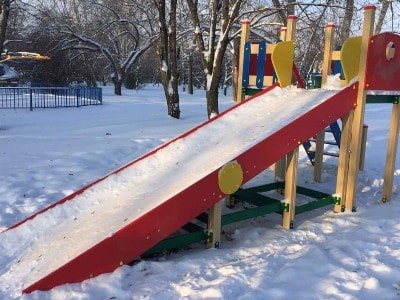 Зимние игровые горки
